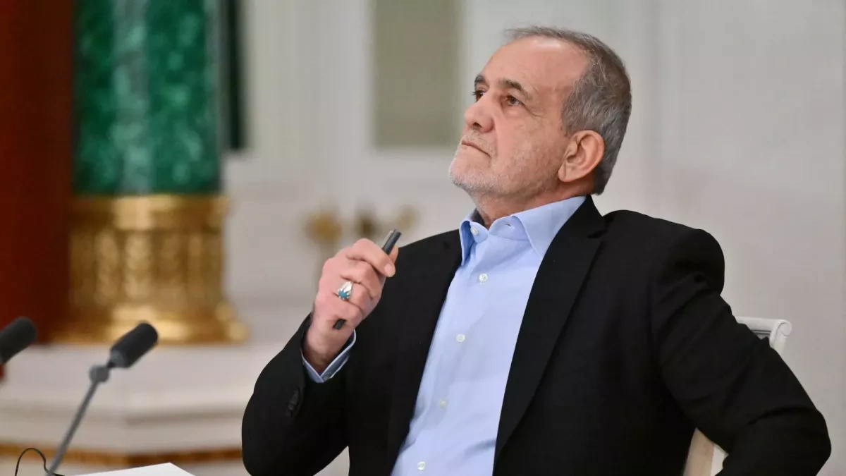 Iranian president thanks Kurds for supporting the country