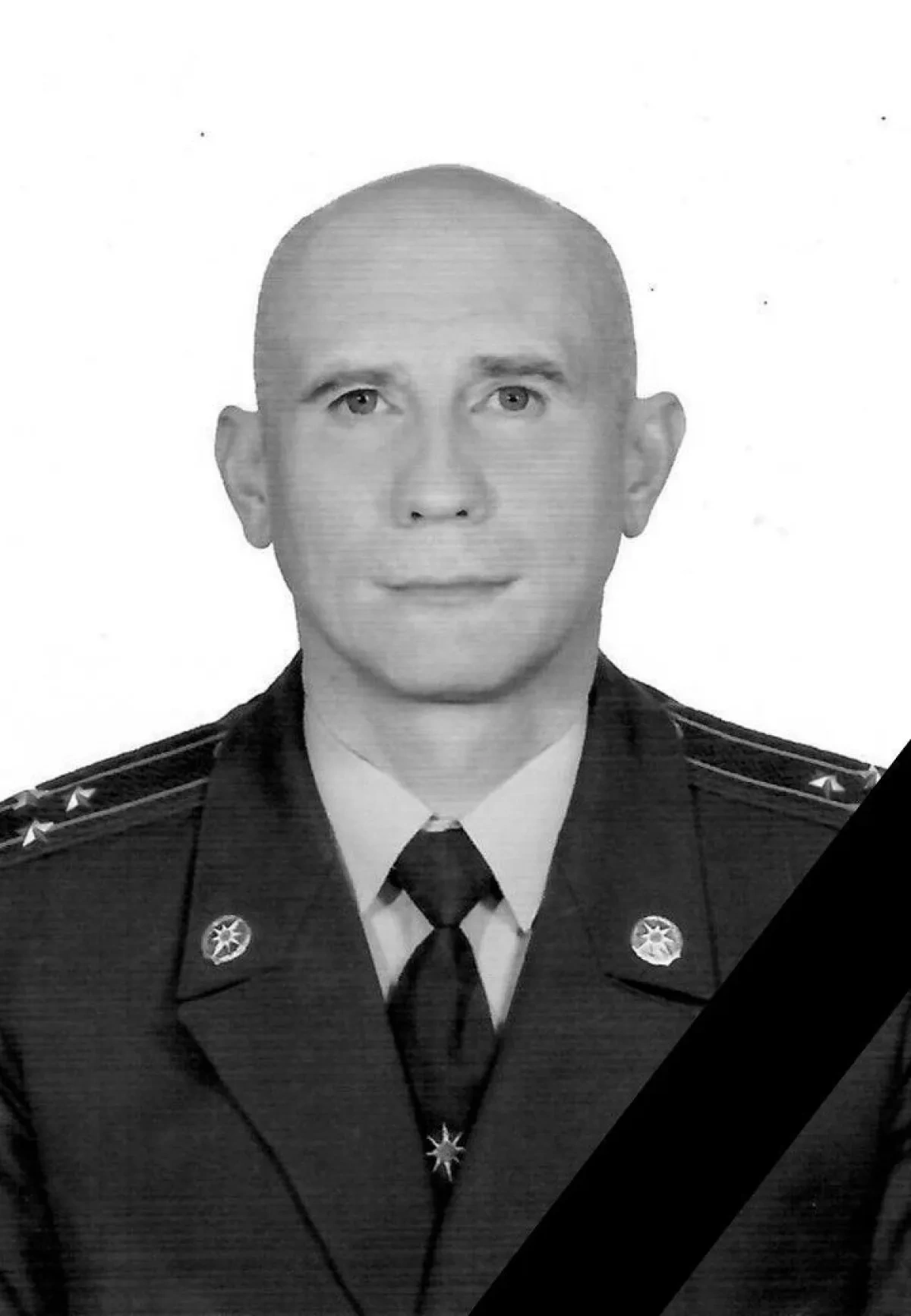 Russian emergency ministry colonel, his wife killed in Ukrainian drone strike Photo
