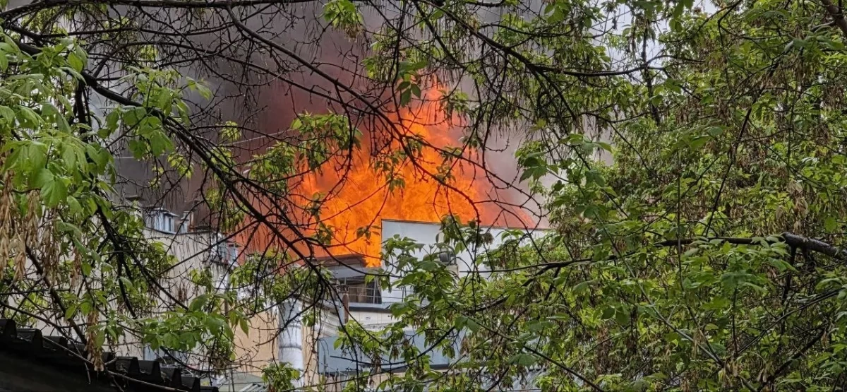 Fire erupts at Russian precious metals, diamonds research institute in Irkutsk VIDEO