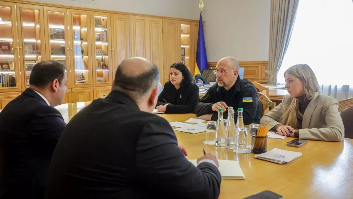 Azerbaijan and Ukraine discuss energy cooperation PHOTO
