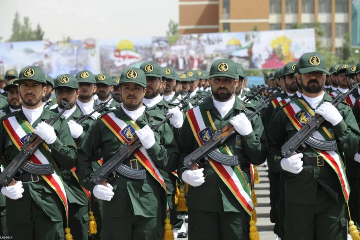 Media: Iranian IRGC officers direct Iraqi armed groups to pressure US Amid talks in Islamabad