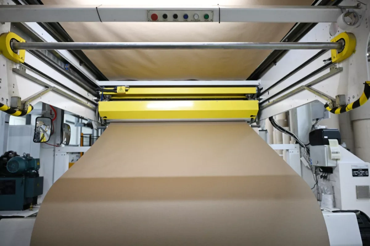 President Ilham Aliyev inaugurates “Azermirror” plant in Sumgayit Industrial Park Photo