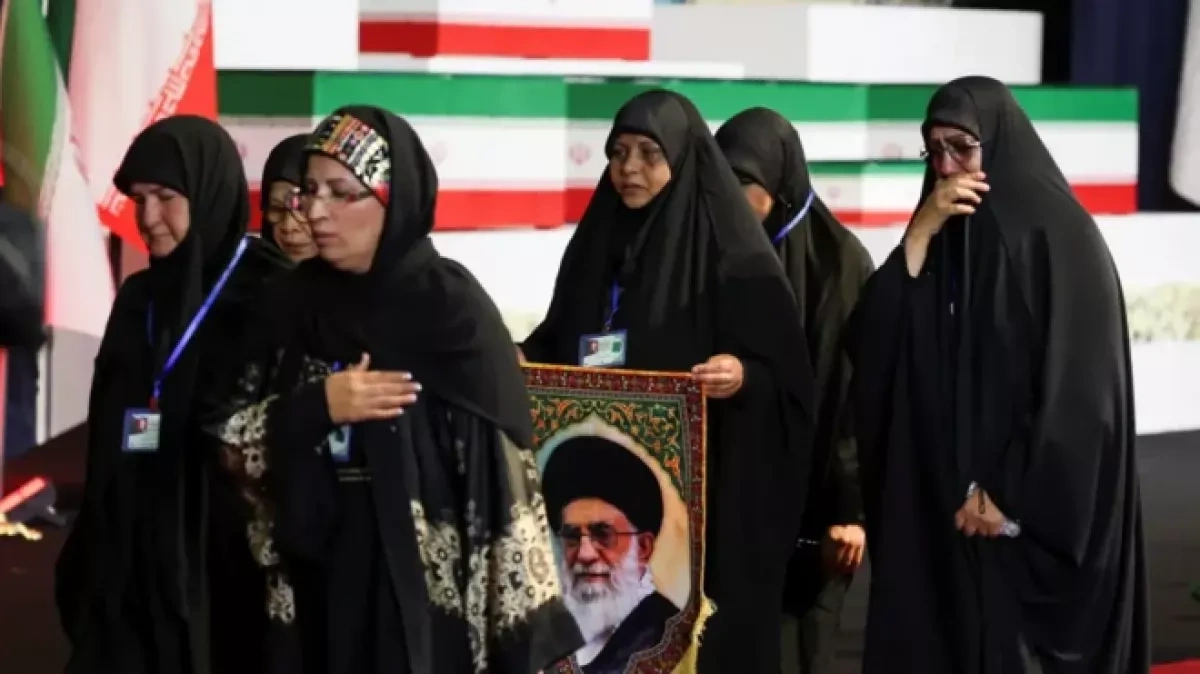 Mass rallies held in Tehran to honour late leader Khamenei