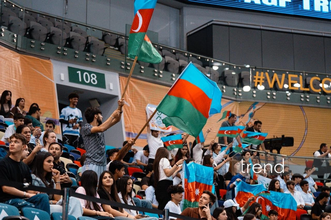 Triple pride in arena: Azerbaijani anthem played 3 times (PHOTO)