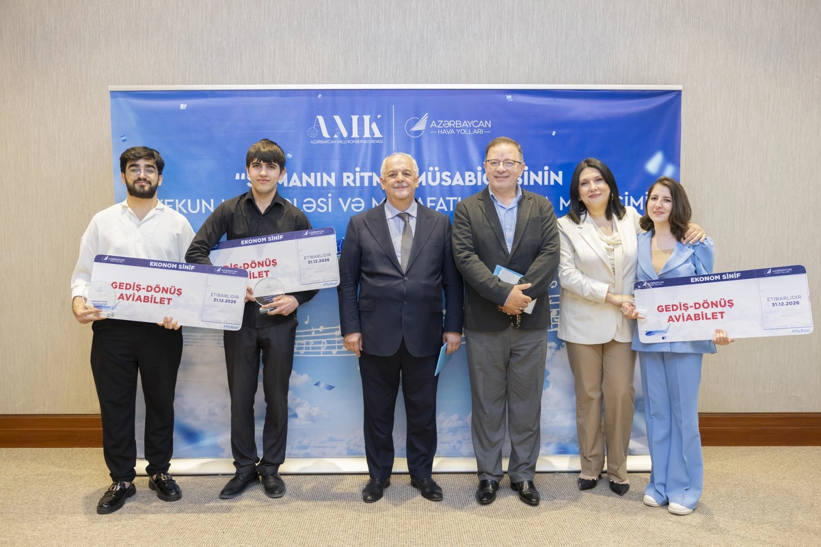 Azerbaijan Airlines and Azerbaijan National Conservatory hold music competition to mark National Music Day (PHOTO)