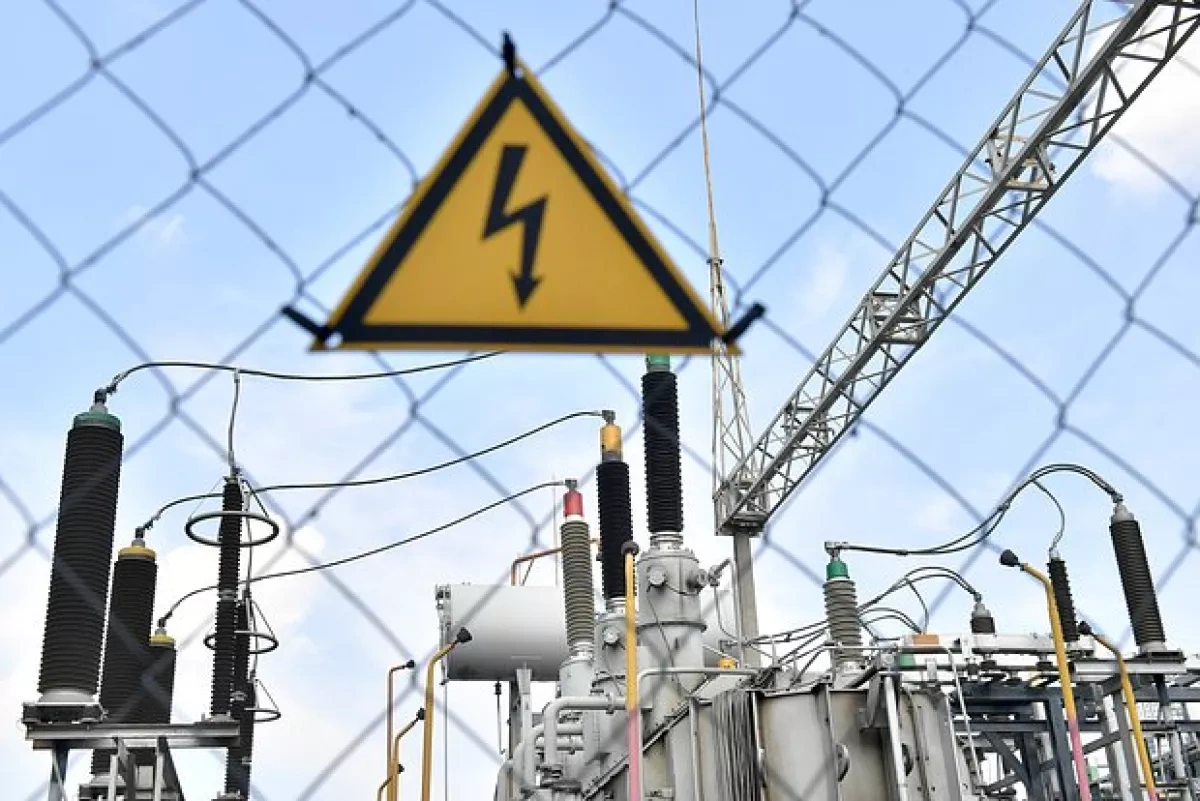Russia considers passing power grid repair costs on to businesses