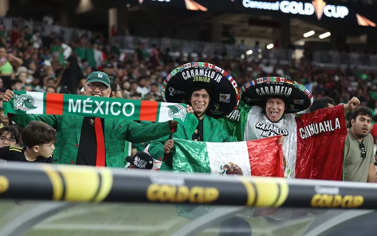Car ploughs into World Cup 2026 fan crowd in Mexico, 17 injured VIDEO