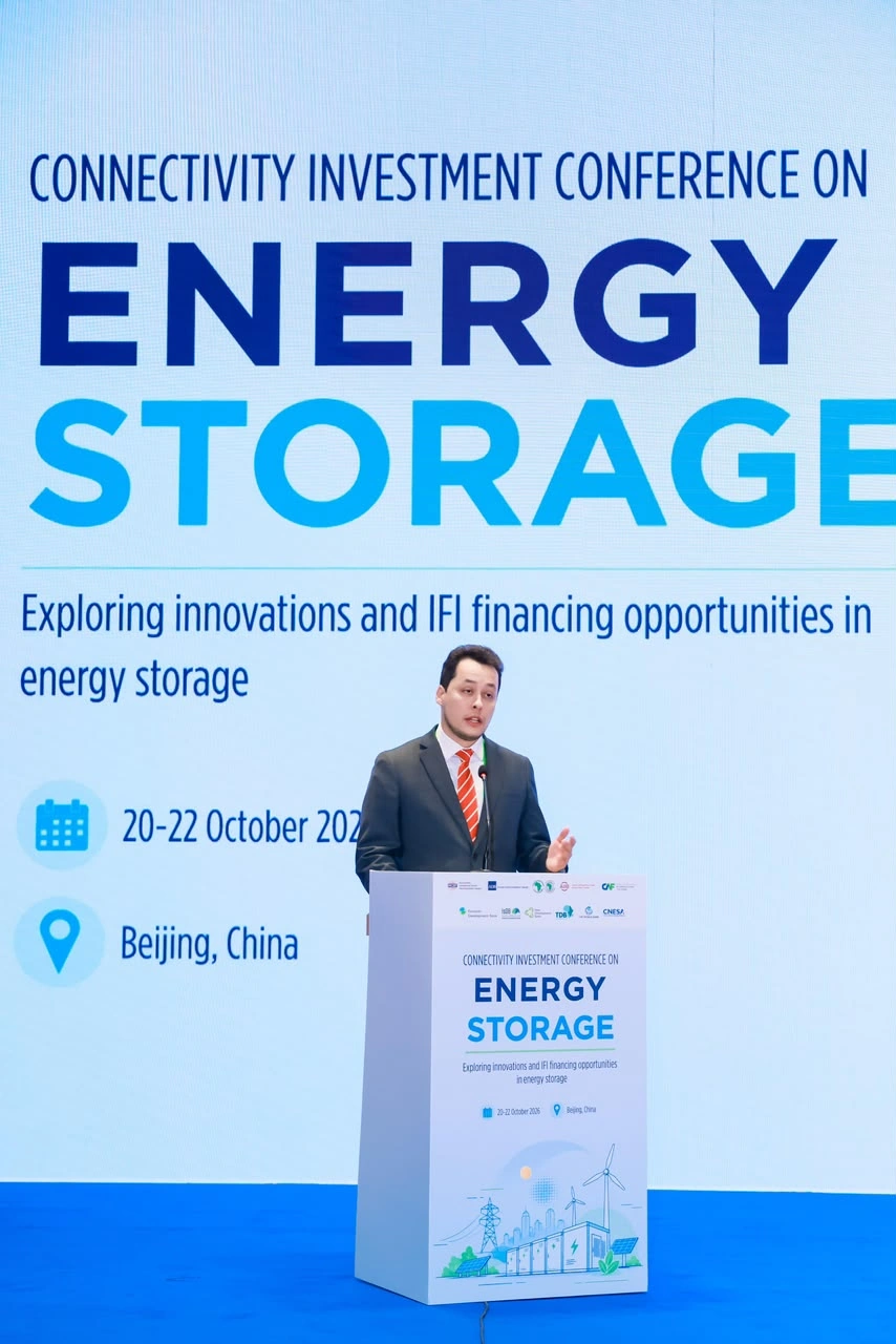 Azerbaijan, China explore renewable energy and storage cooperation (PHOTO)