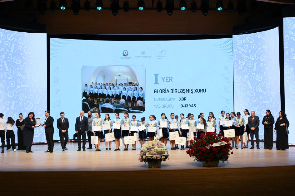 Heydar Aliyev Foundation VP Leyla Aliyeva and Alena Aliyeva attend awarding ceremony of Children’s Art Contest (PHOTO)
