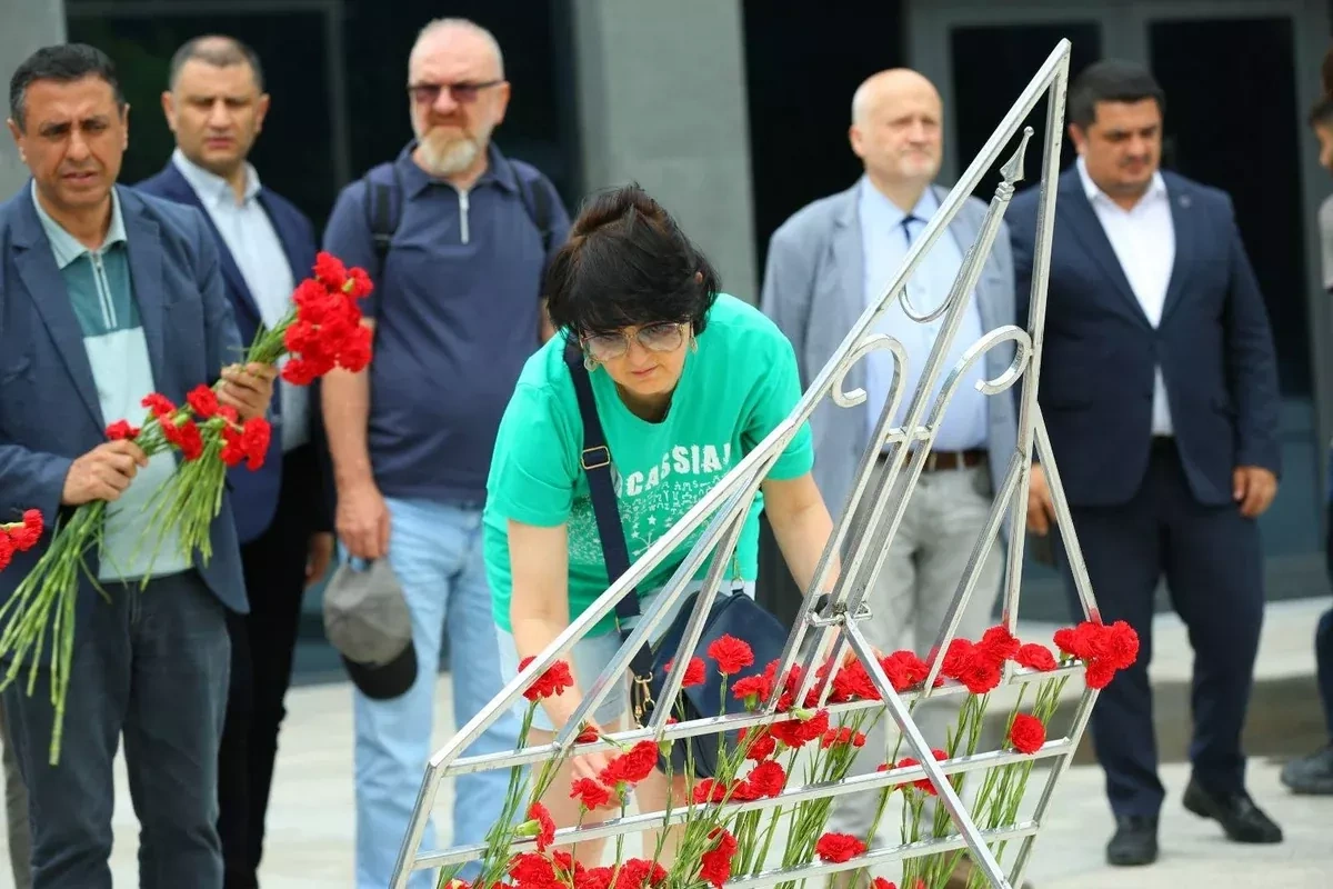 International conference participants visit Lachin, Khankendi following forum PHOTO