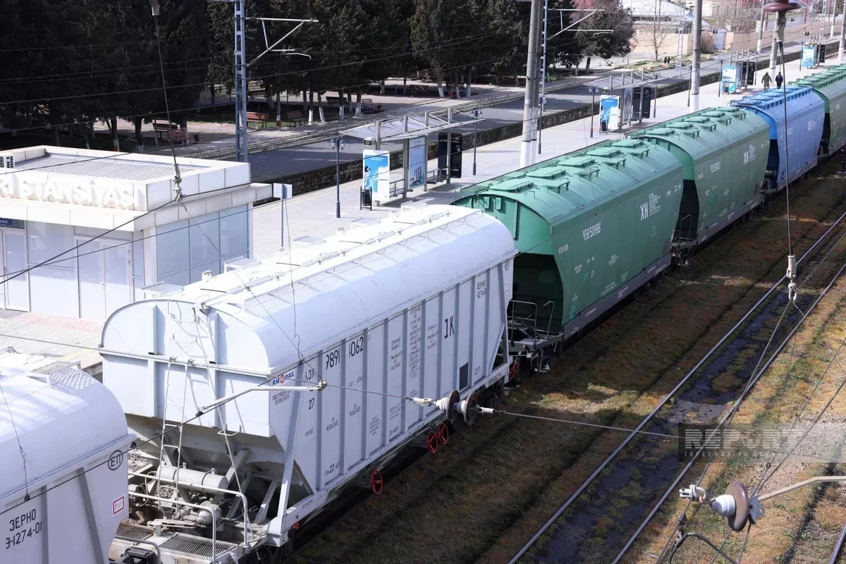 Peace with an Azerbaijani signature From a historic summit to fuel and transit cargo