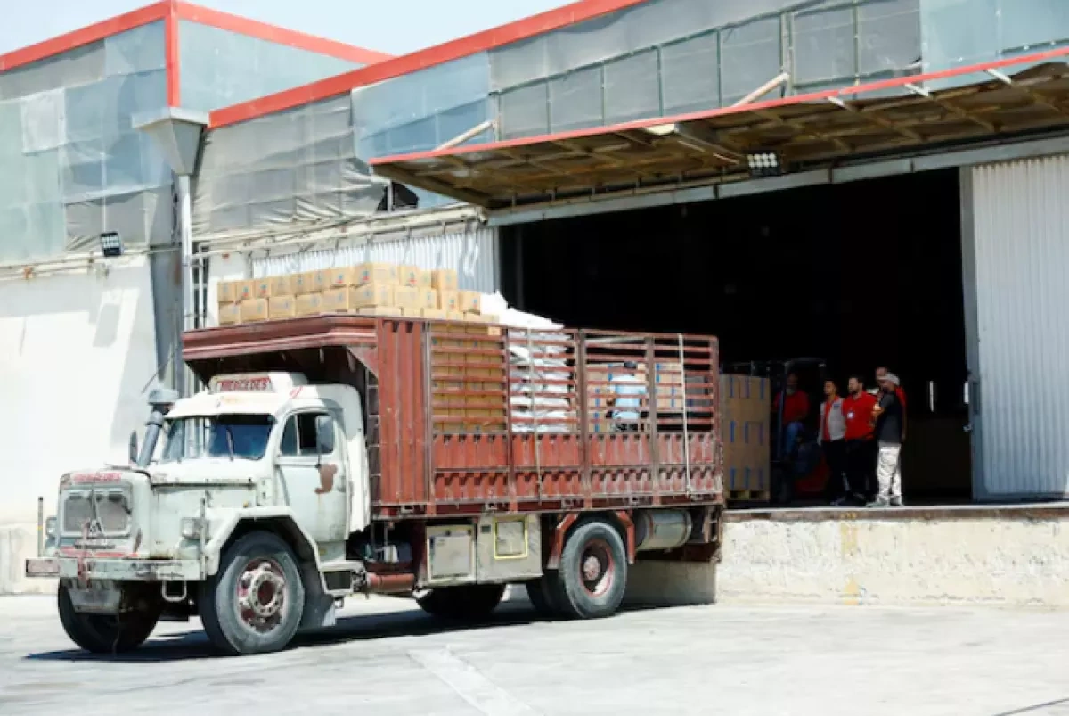 Severe funding lacks sees UN food programme cut Syria aid by 50%