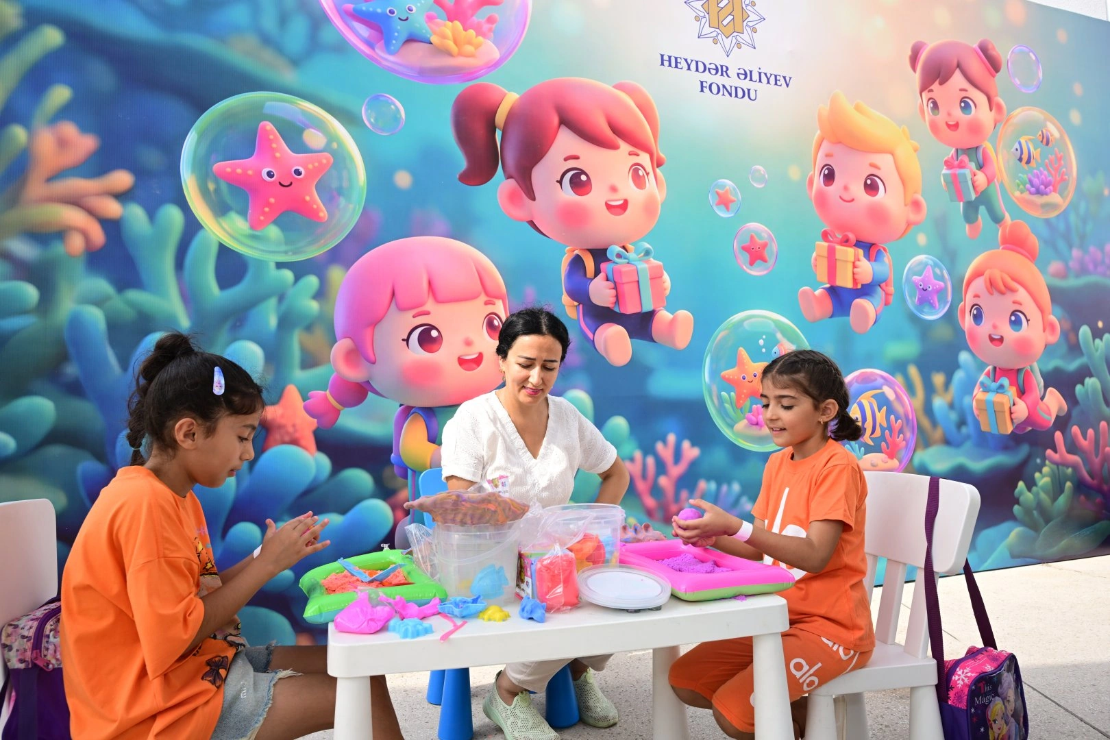 On initiative of Mehriban Aliyeva, President of Heydar Aliyev Foundation, entertainment event held for children in need of special care (PHOTO)
