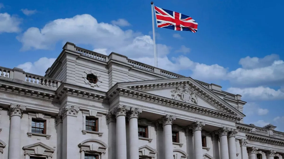 UK responds Trump criticism, refuses compromise on national security