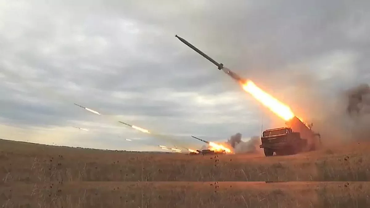 IRGC launches coordinated attacks on US military bases in Middle East