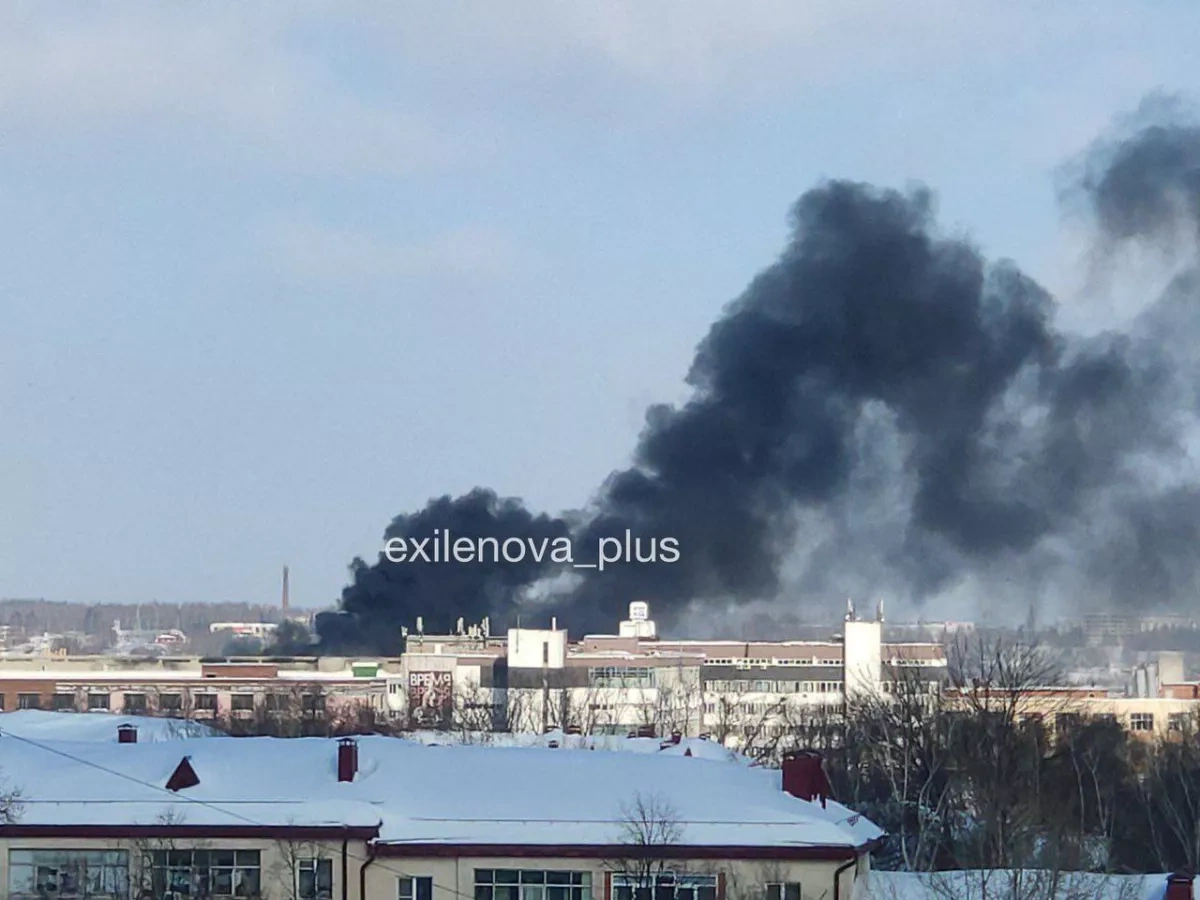 Media: Fire erupts at Russian military-electrical equipment plant Video/Photo