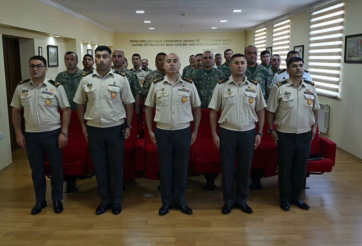 Azerbaijani army holds seminar on military service organization PHOTO