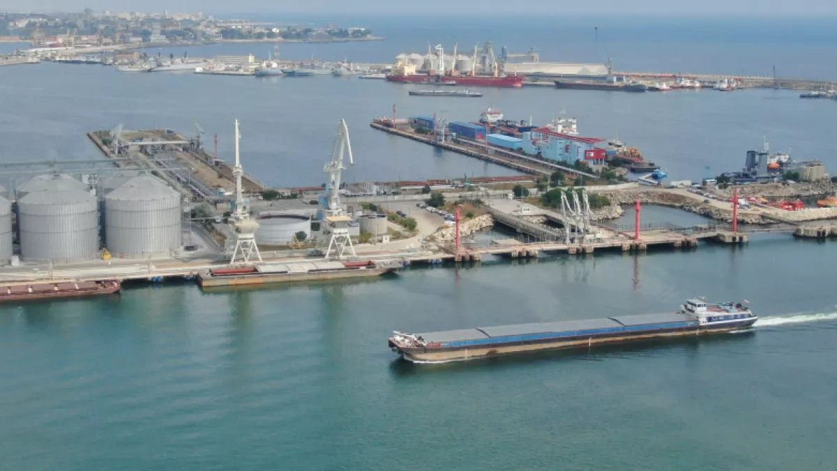 Romania's Port of Constanța closed over bomb threat