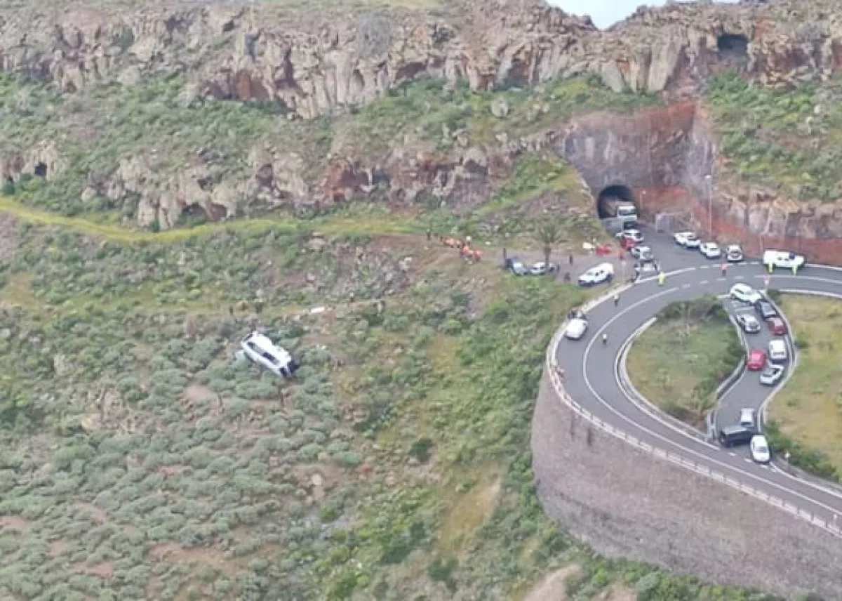 British tourist killed, 27 injured in bus crash in Spain’s Canary Islands