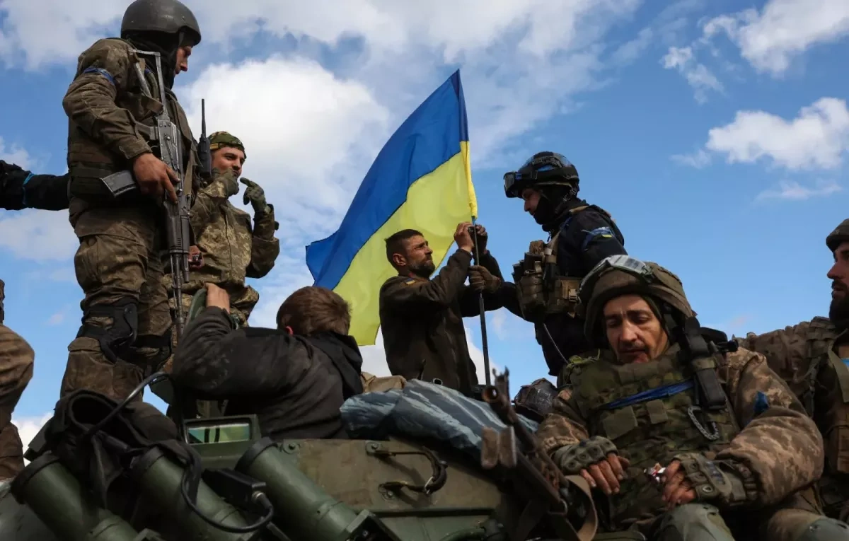 Media: Ukraine talks could allow additional forces beyond army limits