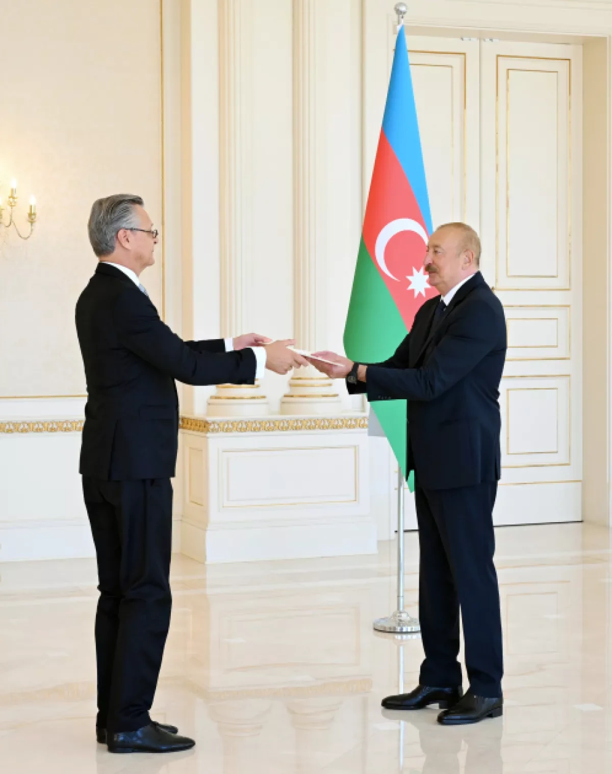 Baku-Berlin ties in focus as President Aliyev receives new German ambassador PHOTO