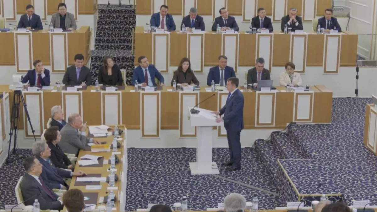 Kazakhstan considers limiting government powers under constitutional changes