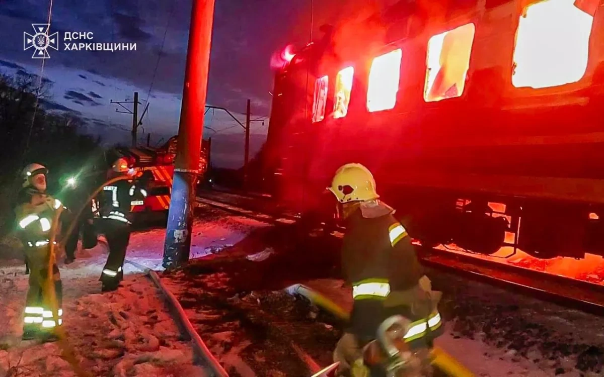 Russian strike hits passenger train in Kharkiv region, killing at least four PHOTO