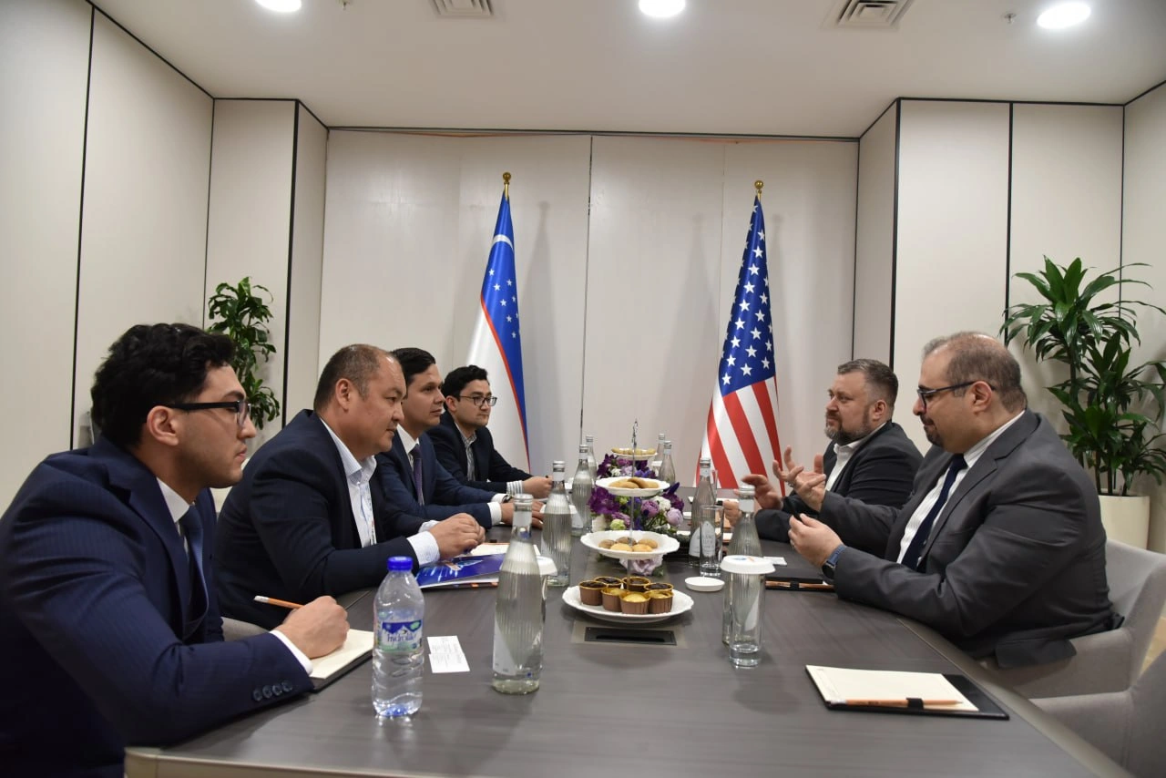 Uzbekneftegaz, Fitch Ratings debate issuance of Islamic securities