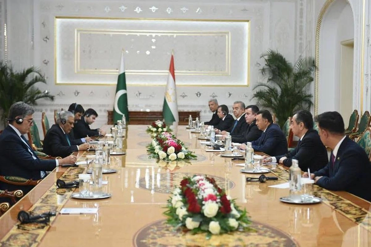 Tajikistan, Pakistan discuss energy projects and trade expansion