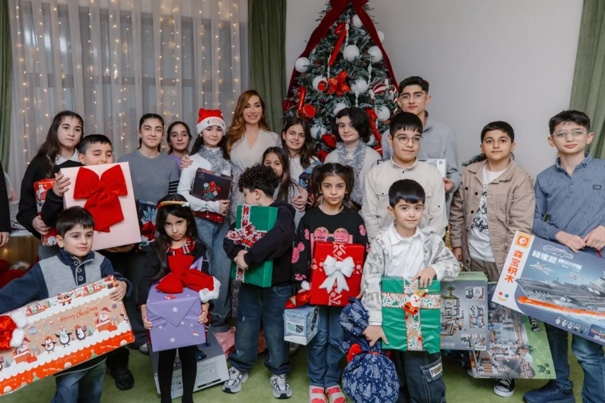 Leyla, Arzu Aliyeva share holiday joy with children at rehabilitation center