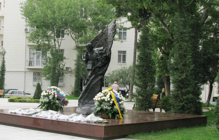 Baku names square housing Taras Shevchenko monument after Ukrainian poet