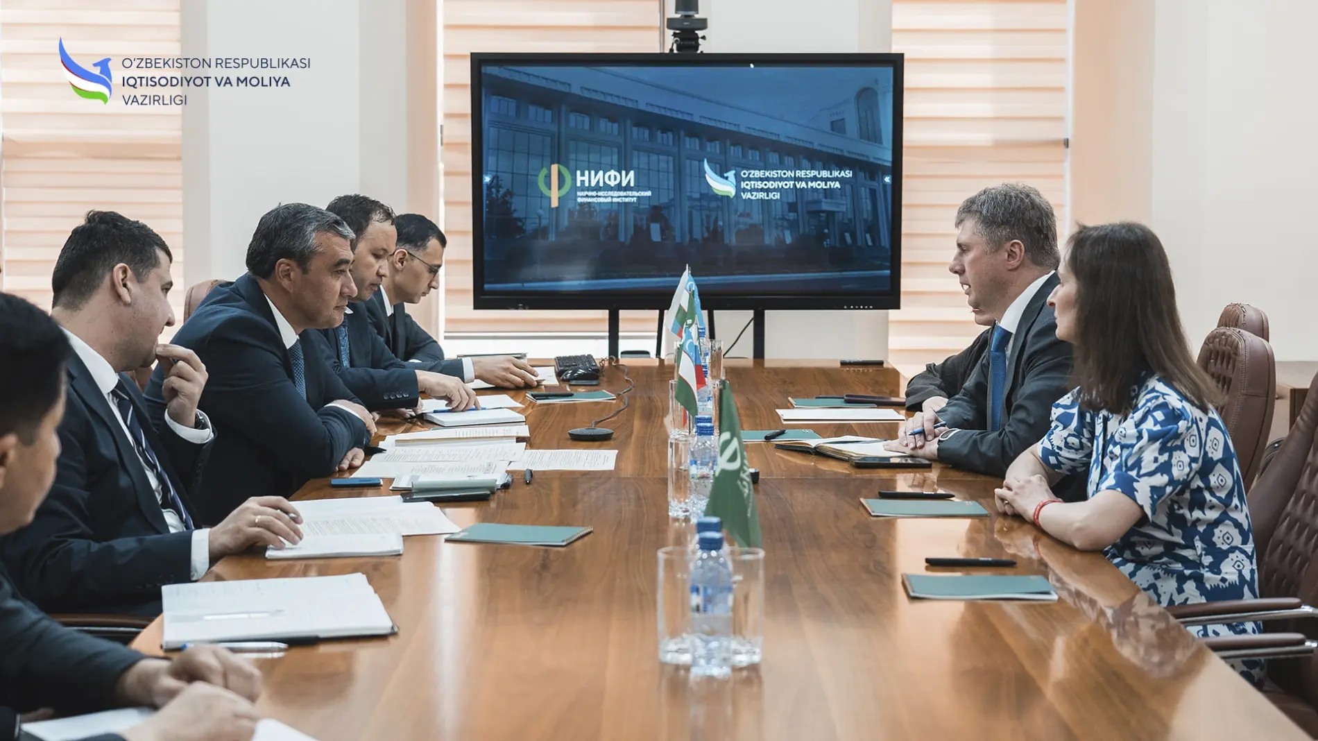 Uzbekistan hosts Russian delegation for talks on fiscal, tax reforms