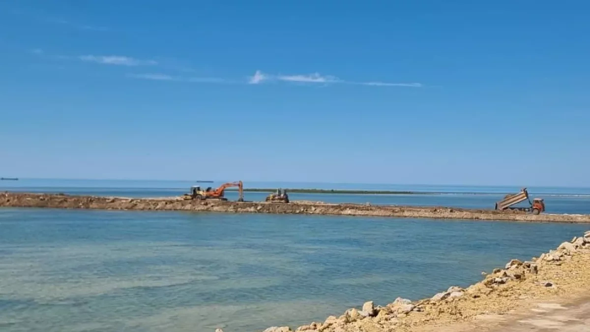 Kazakhstan's Aktau port to complete dredging project by end of 2026