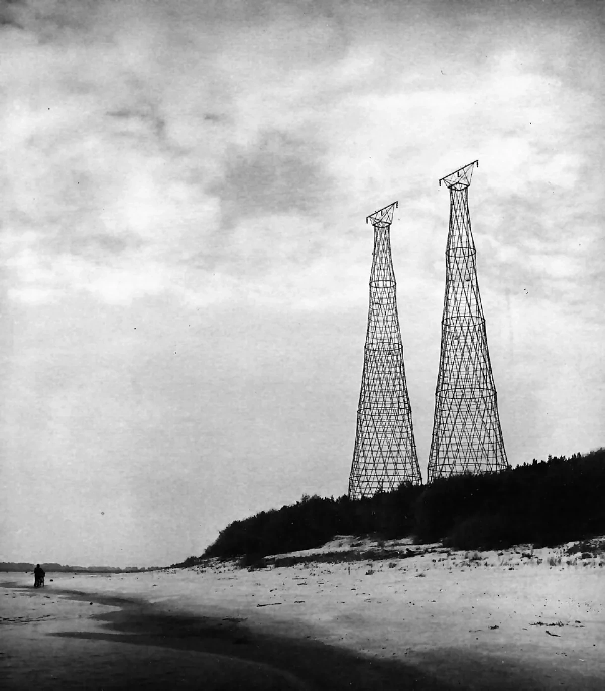 The extinguished hyperboloid of engineer Shukhov How the interior of the “Taghiyev Passage” in Baku was altered / PHOTO EVIDENCE
