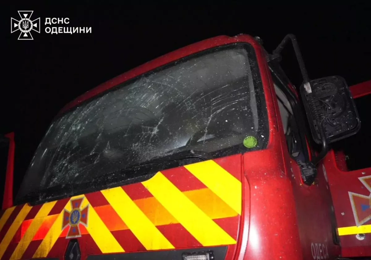 Russian missile strike on Odesa damages civilian vessel and emergency equipment photo / video
