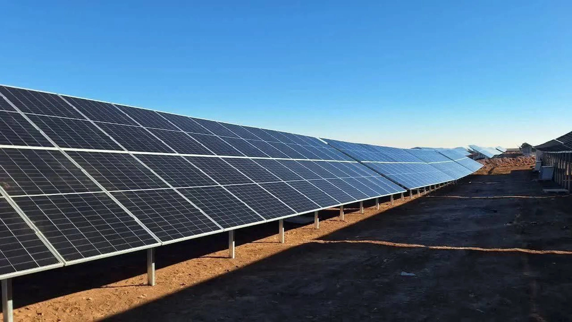 Iran's solar power plants produce 3.22 million MWh of electricity
