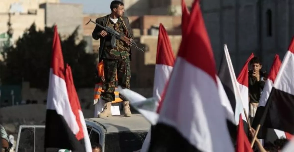 Yemeni separatists merge with government-aligned troops