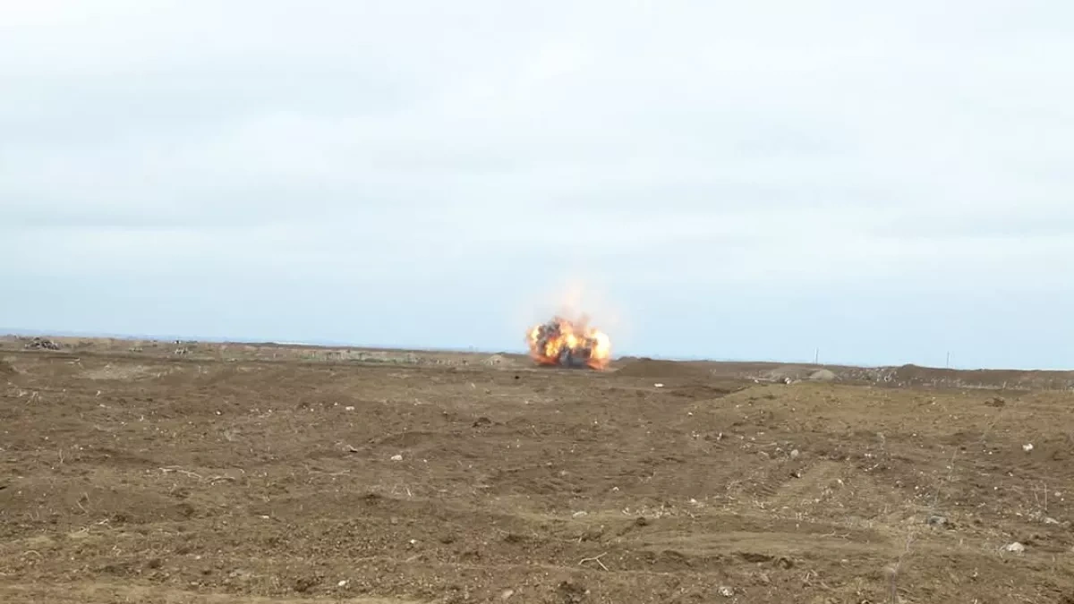 Foreign media reps briefed on humanitarian demining in Karabakh PHOTO