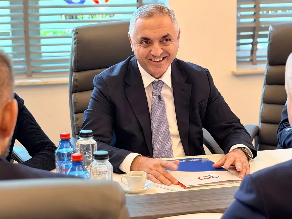 Romanian Baia Mare, Azerbaijan's Khankandi lay groundwork for sister-city partnership PHOTO