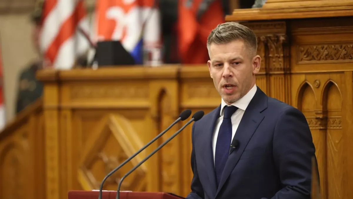 Hungarian PM announces start of work on new constitution