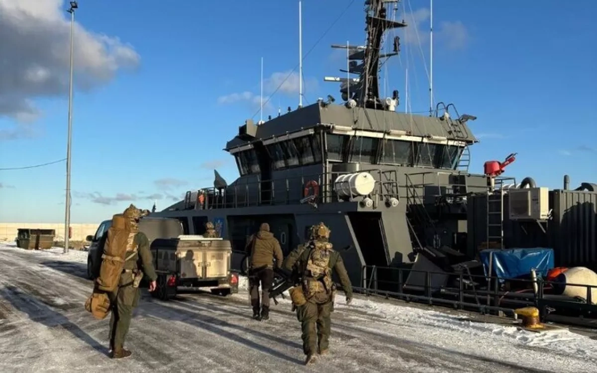 Container ship bound for Russia held in Estonia amid smuggling probe photo