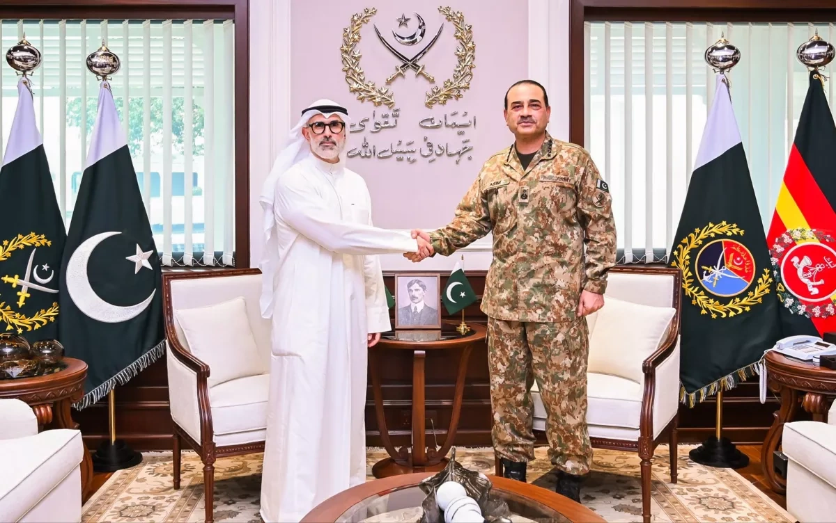 Kuwait, Pakistan discuss strengthening defence, security cooperation