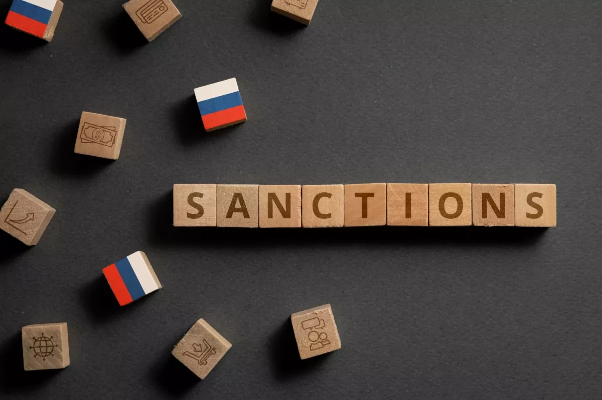 Media: EU set to widen Russia sanctions with 1,600 new targets