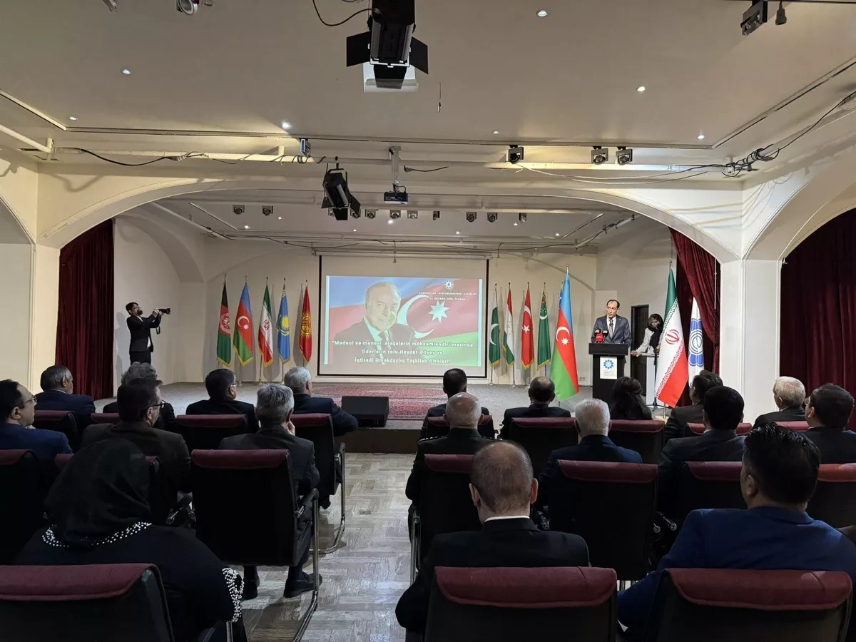 Iran, Georgia honour memory of National Leader Heydar Aliyev PHOTO