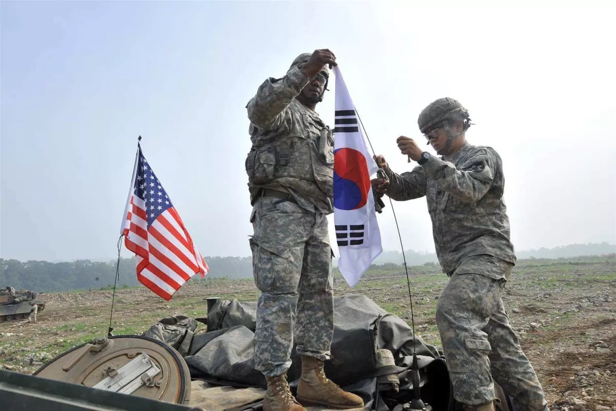 US, South Korea work to restore intelligence sharing
