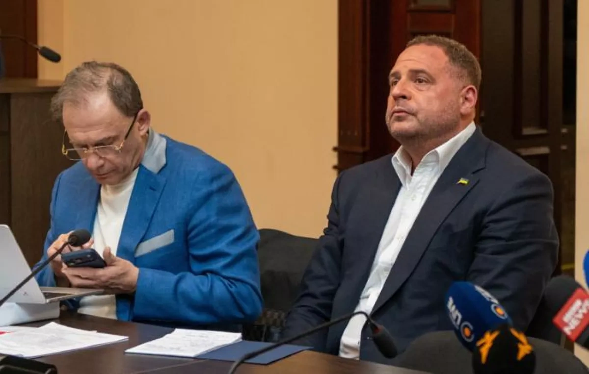 EX Ukrainian presidential aide talked opponents with fortune teller, court hears Photo