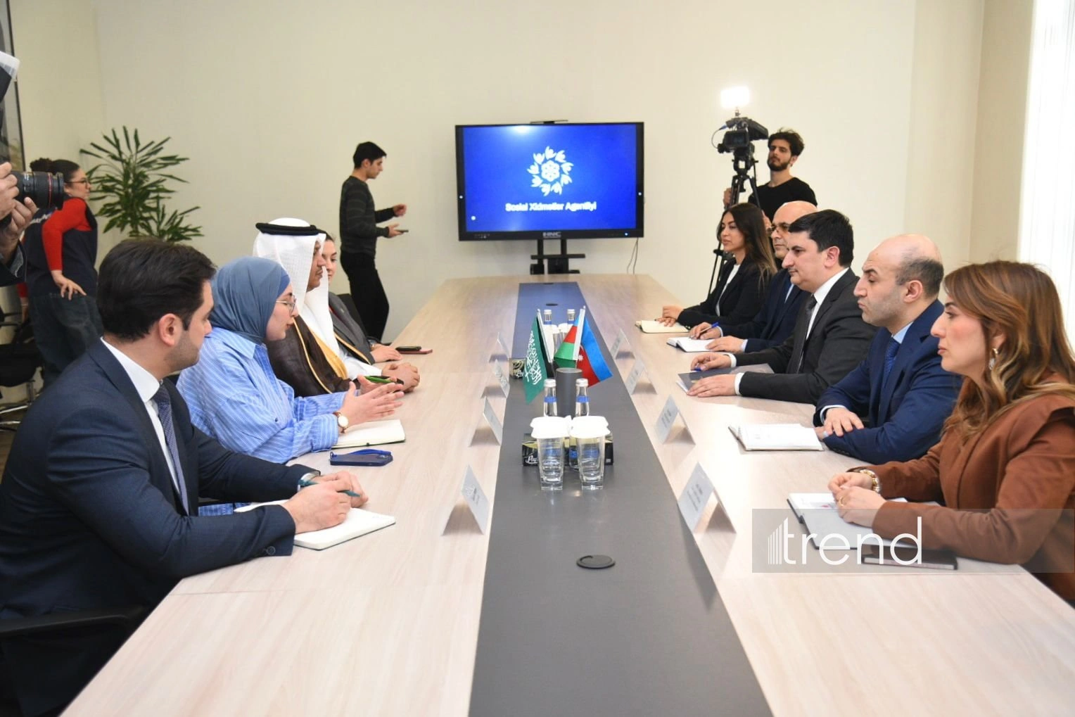 Saudi Arabia delivers vital humanitarian aid to Azerbaijan’s Social Services Agency (PHOTO)