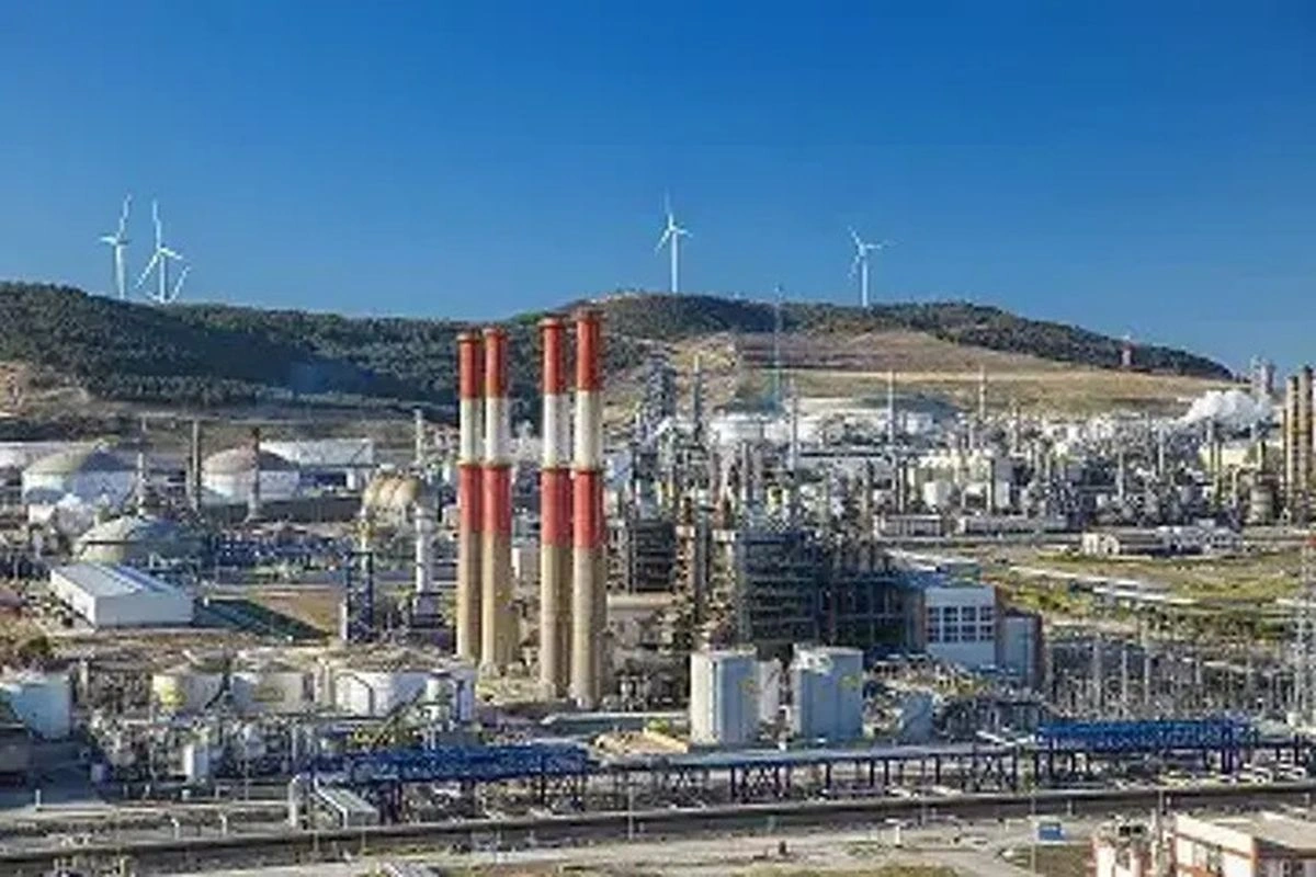 SOCAR's Petkim selects UNIPOL for planned 850,000-ton polyethylene complex