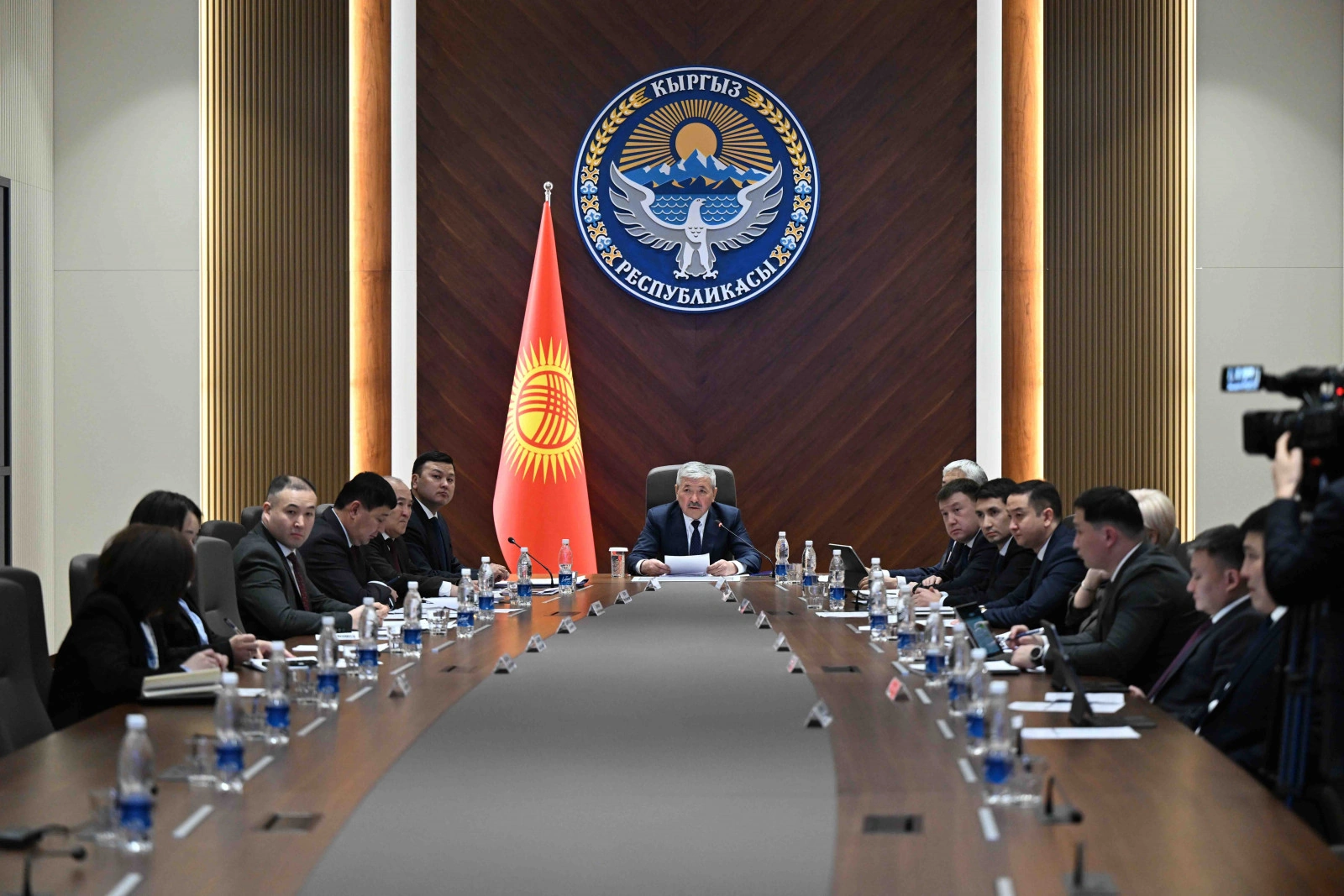 Kyrgyzstan reviews sixth package of de-bureaucratization measures