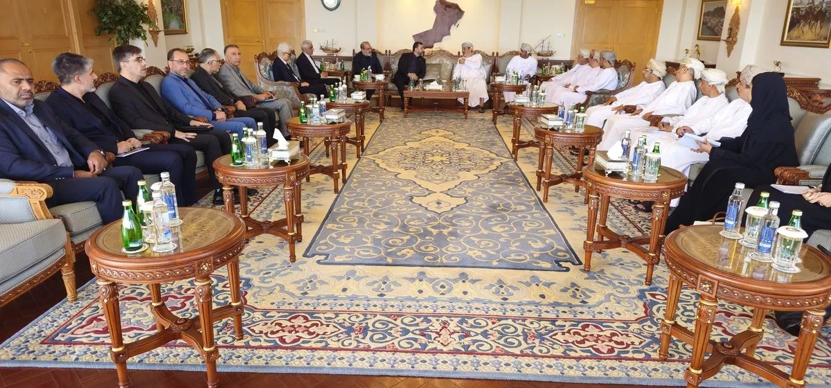 Iran, Oman hold first joint Hormuz committee meeting